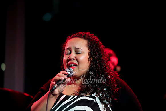 Brianna at Dizzy's 12