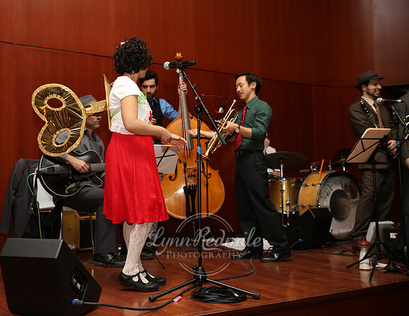 Grand Street Stompers CD 050
