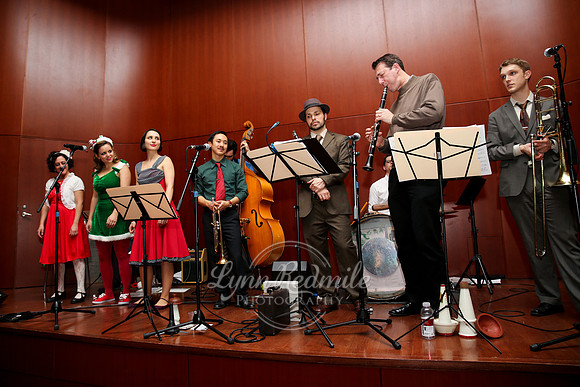 Grand Street Stompers CD 127