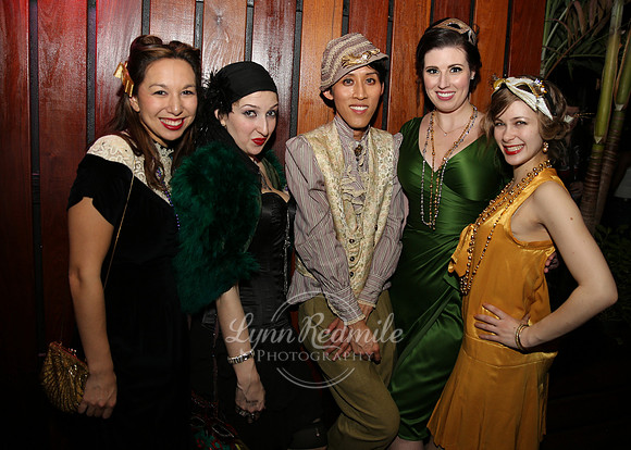 Salon Mardi Gras 40
