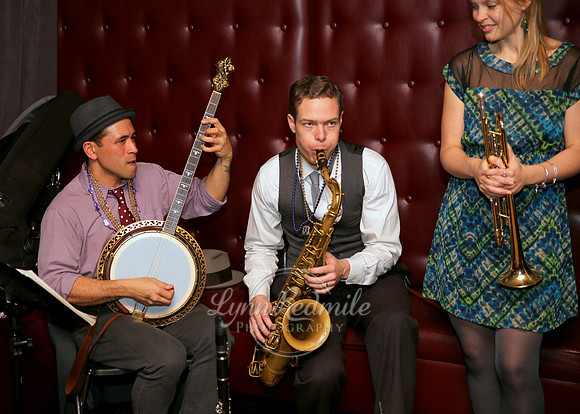 Salon Mardi Gras 63
