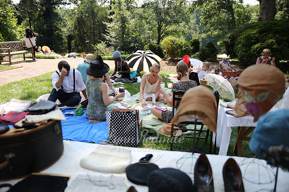 Art Deco Picnic 116