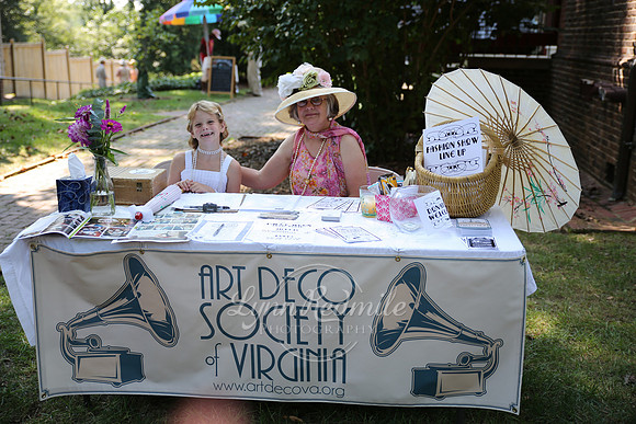 Art Deco Picnic 095