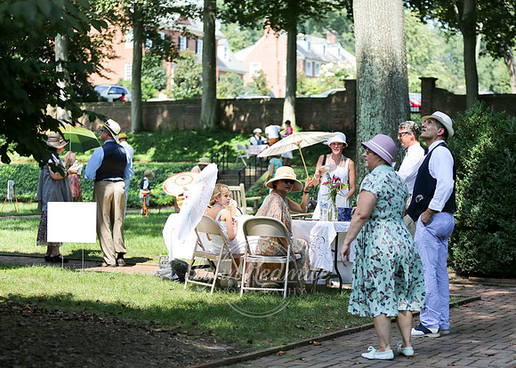 Art Deco Picnic 137