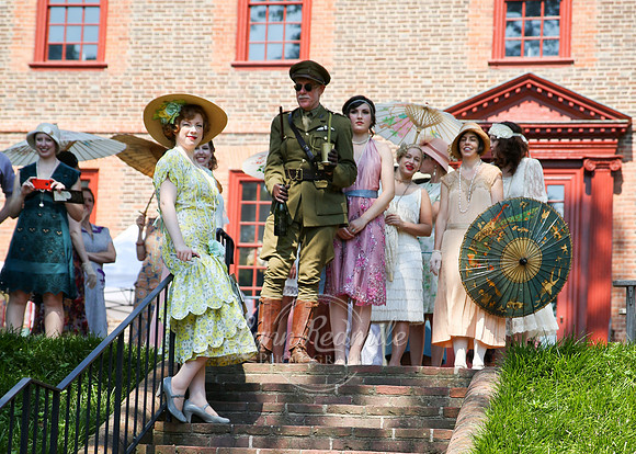 Art Deco Picnic 218