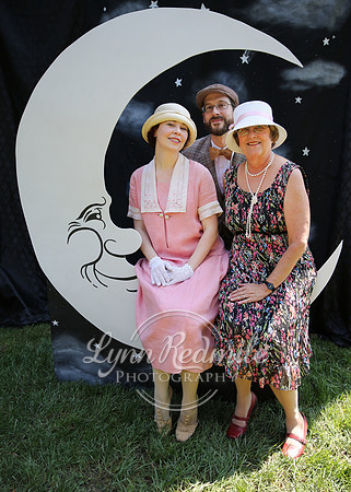Art Deco Picnic 058
