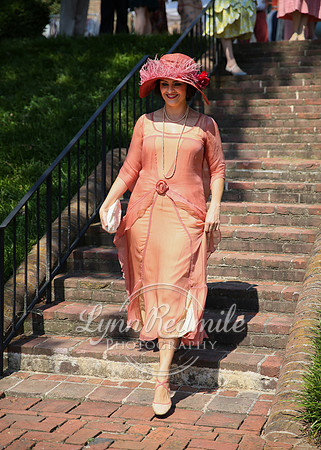Art Deco Picnic 240