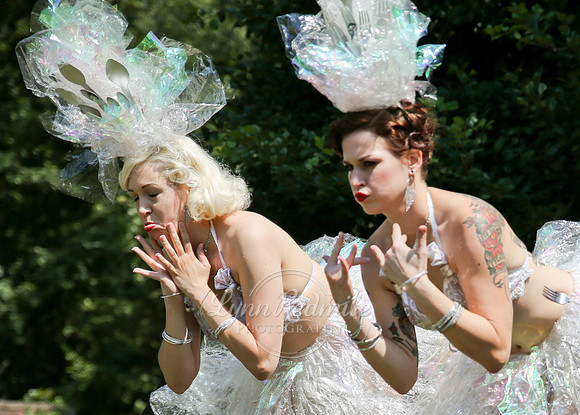 Art Deco Picnic 203