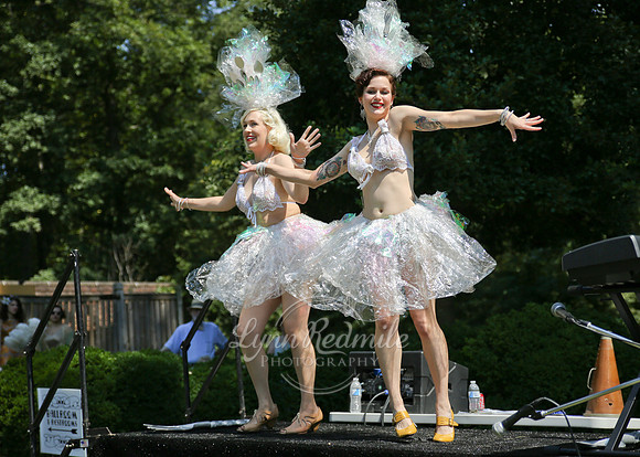 Art Deco Picnic 202