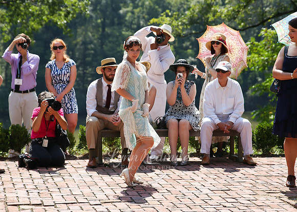 Art Deco Picnic 260