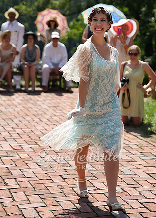 Art Deco Picnic 264