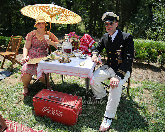 Art Deco Picnic 105