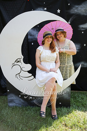 Art Deco Picnic 080