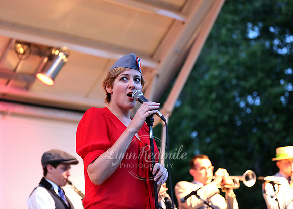 Hot Sardines Westbury 057
