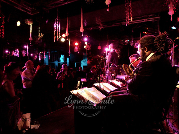 Salon New Years Eve Eve 100