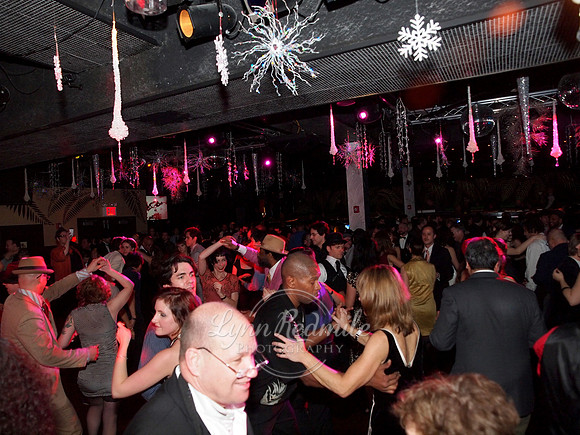 Salon New Years Eve Eve 110