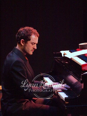 Allan Harris Somi 38