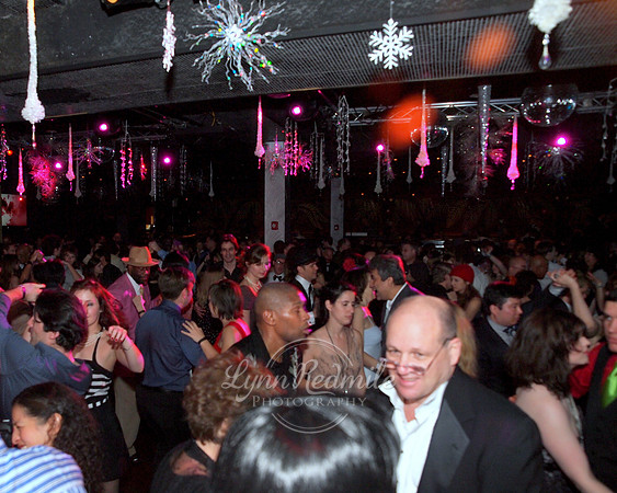 Salon New Years Eve Eve 109