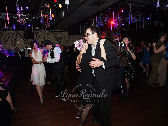 Salon New Years Eve Eve 189