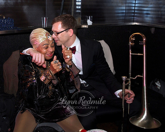 Salon New Years Eve Eve 101