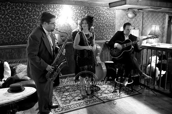 Speakeasy Dollhouse 050