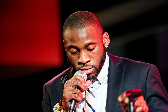 Michael Mwenso Special Set 01