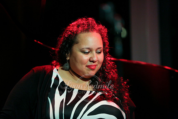 Brianna at Dizzy's 29