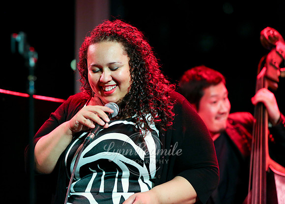 Brianna at Dizzy's 19